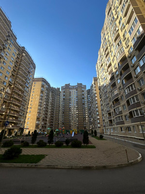 Продам однокомнатную (1-комн.) квартиру, им. Дмитрия Благоева ул, 31к1, Краснодар г