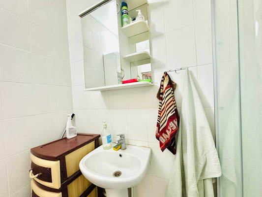 Продам однокомнатную (1-комн.) квартиру, Радужная ул, 2, Былово с