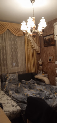 Продам трехкомнатную (3-комн.) квартиру, Усачёва ул, 29к7, Москва г