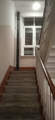 Продам трехкомнатную (3-комн.) квартиру, Усачёва ул, 29к7, Москва г