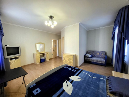 Продам коммерческое помещение 560 м2, Самбурова ул, 113, Анапа г