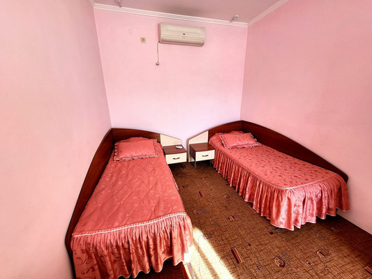 Продам коммерческое помещение 560 м2, Самбурова ул, 113, Анапа г