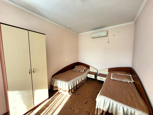 Продам коммерческое помещение 560 м2, Самбурова ул, 113, Анапа г