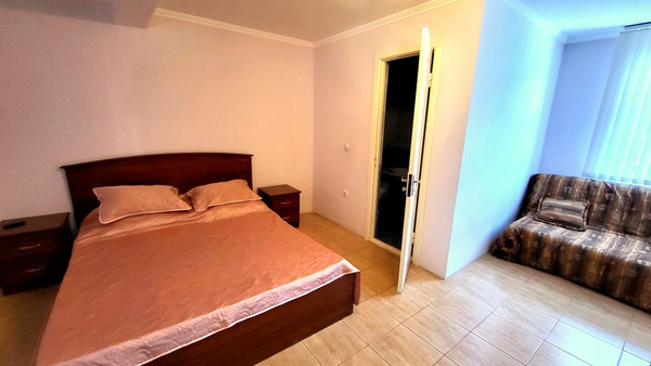 Продам коммерческое помещение 560 м2, Самбурова ул, 113, Анапа г