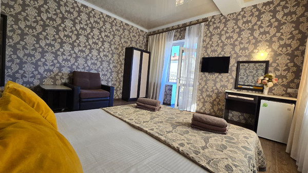 Продам гостиницу 23,4 м2, Лазурная ул, 10, Витязево с