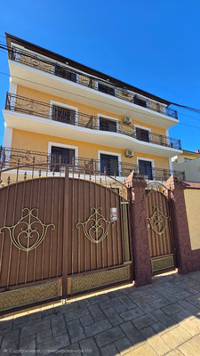 Продам гостиницу 23,4 м2, Лазурная ул, 10, Витязево с