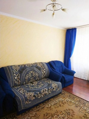 Продам двухкомнатную (2-комн.) квартиру, Лермонтова ул, 18, Симферополь г