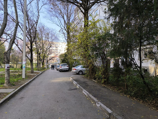 Продам двухкомнатную (2-комн.) квартиру, Лермонтова ул, 18, Симферополь г