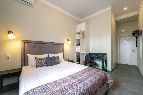 Продам гостиницу 408,1 м2, Новая Басманная ул, 35, Москва г