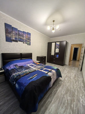 Продам трехкомнатную (3-комн.) квартиру, Дмитровская ул, 20, Базарово д