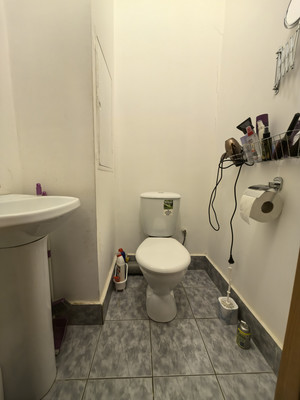 Продам трехкомнатную (3-комн.) квартиру, Дмитровская ул, 20, Базарово д