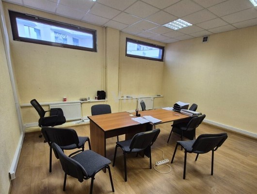 Сдам коммерческое помещение 197 м2, Архитектора Власова ул, 6 1, Москва г