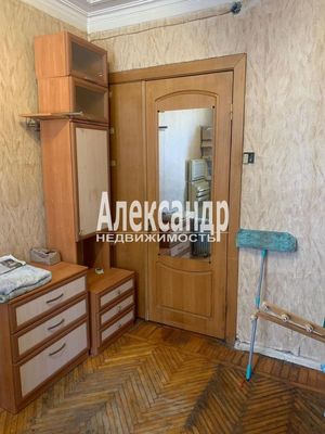 Продам трехкомнатную (3-комн.) квартиру, Полюстровский пр-кт, 51, Санкт-Петербург г