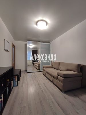 Продам однокомнатную (1-комн.) квартиру, Европейский пр-кт, 14к3, Кудрово г