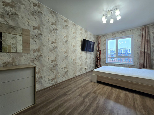 Продам трехкомнатную (3-комн.) квартиру, Ветеранов пр-кт, 169к6, Санкт-Петербург г