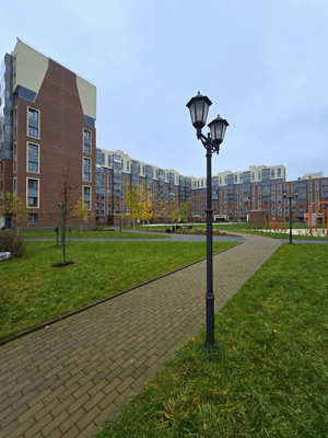 Продам трехкомнатную (3-комн.) квартиру, Ветеранов пр-кт, 169к6, Санкт-Петербург г