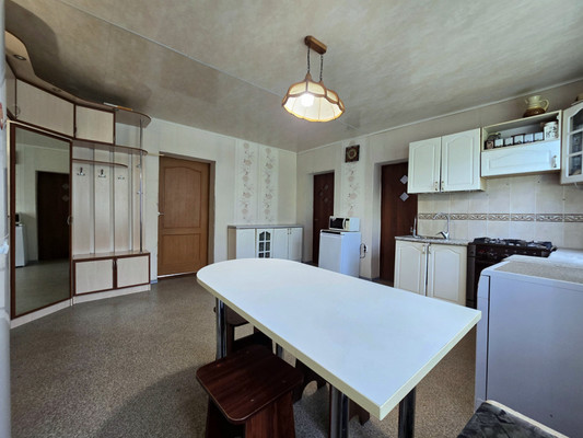 Продам дом, Советский пр-кт, 177а, Ульяновка гп, 0 км от города