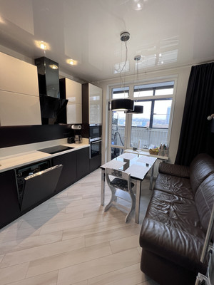 Продам однокомнатную (1-комн.) квартиру, Адмирала Трибуца ул, 5а, Санкт-Петербург г