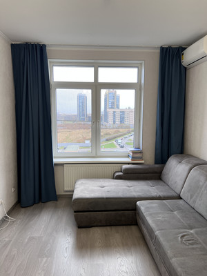 Продам однокомнатную (1-комн.) квартиру, Адмирала Трибуца ул, 5а, Санкт-Петербург г