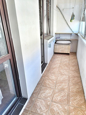 Продам двухкомнатную (2-комн.) квартиру, им. Сергея Есенина ул, 82/4, Краснодар г