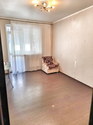 Продам двухкомнатную (2-комн.) квартиру, им. Сергея Есенина ул, 82/4, Краснодар г