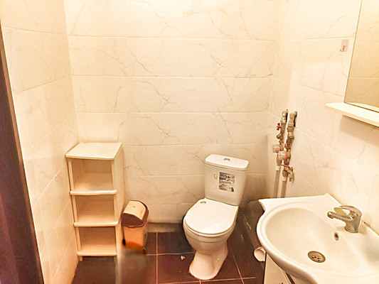 Продам двухкомнатную (2-комн.) квартиру, им. Сергея Есенина ул, 82/4, Краснодар г