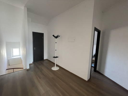 Продам многокомнатную квартиру, Петропавловская ул, 11, Симферополь г