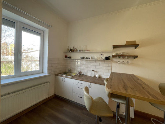 Продам многокомнатную квартиру, Петропавловская ул, 11, Симферополь г