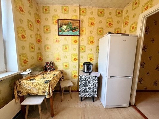 Продам двухкомнатную (2-комн.) квартиру, 25, Николо-Кропотки с