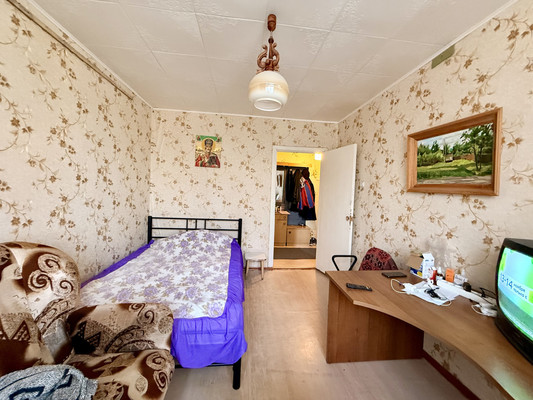 Продам двухкомнатную (2-комн.) квартиру, 25, Николо-Кропотки с