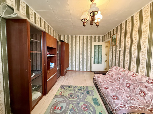 Продам двухкомнатную (2-комн.) квартиру, 25, Николо-Кропотки с