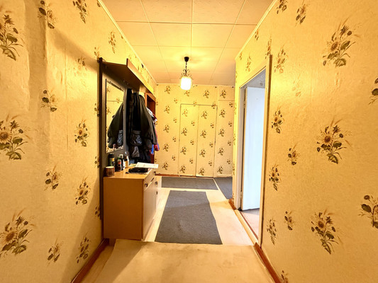 Продам двухкомнатную (2-комн.) квартиру, 25, Николо-Кропотки с