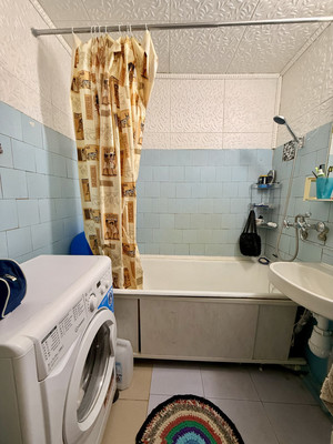 Продам двухкомнатную (2-комн.) квартиру, 25, Николо-Кропотки с