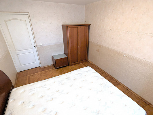 Продам многокомнатную квартиру, Подольская ул, 86, Северово д