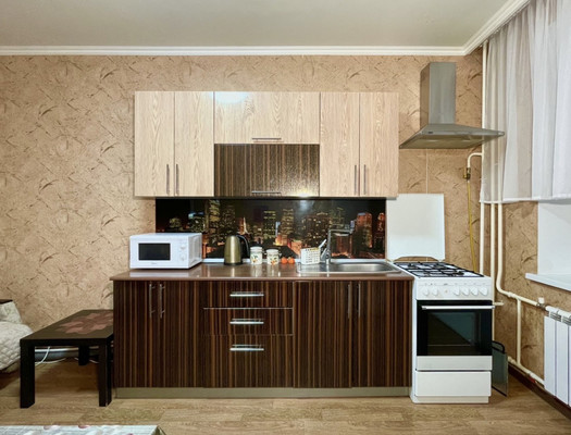 Продам однокомнатную (1-комн.) квартиру, Мира пр-кт, 10, Волгодонск г