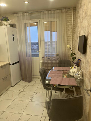 Продам трехкомнатную (3-комн.) квартиру, Советский проезд, 5, Видное г