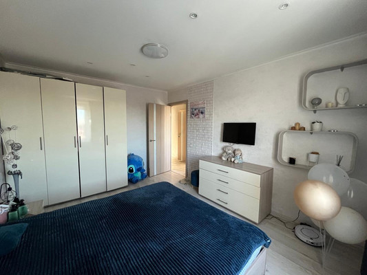 Продам трехкомнатную (3-комн.) квартиру, Советский проезд, 5, Видное г