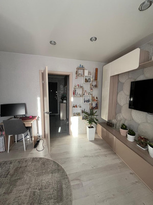 Продам трехкомнатную (3-комн.) квартиру, Советский проезд, 5, Видное г