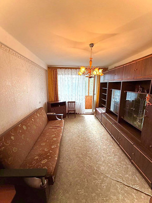 Продам однокомнатную (1-комн.) квартиру, Веры Слуцкой ул, 34, Колпино г