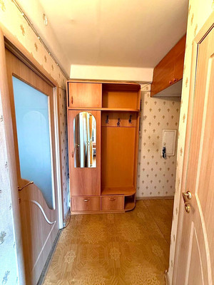 Продам однокомнатную (1-комн.) квартиру, Веры Слуцкой ул, 34, Колпино г