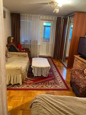 Продам однокомнатную (1-комн.) квартиру, Загородное ш, 3к3, Москва г