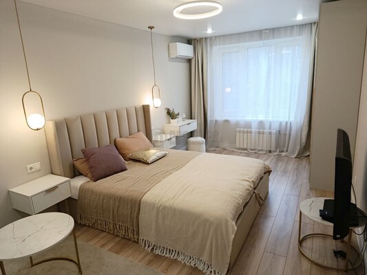 Продам однокомнатную (1-комн.) квартиру, Онежская ул, 45/19, Москва г