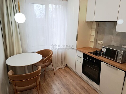 Продам однокомнатную (1-комн.) квартиру, Онежская ул, 45/19, Москва г