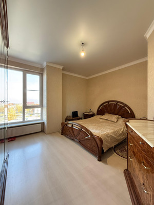 Продам двухкомнатную (2-комн.) квартиру, Тлостанова ул, 32, Нальчик г