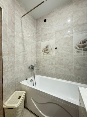 Продам двухкомнатную (2-комн.) квартиру, Тлостанова ул, 32, Нальчик г