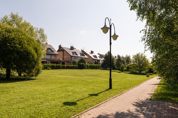 Продам таунхаус, Остафьевская ул, 35к5, Москва г, 0 км от города