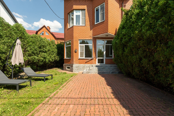 Продам таунхаус, Остафьевская ул, 35к5, Москва г, 0 км от города