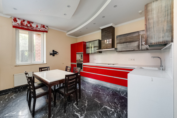 Продам таунхаус, Остафьевская ул, 35к5, Москва г, 0 км от города