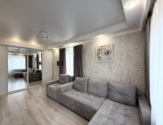 Продам однокомнатную (1-комн.) квартиру, Кременчугская ул, 1, Ростов-на-Дону г