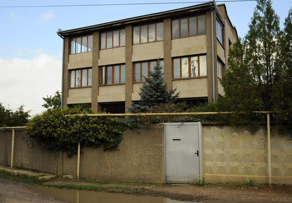 Продам коммерческое помещение 690 м2, Тополевая ул, 42, Совхозное с